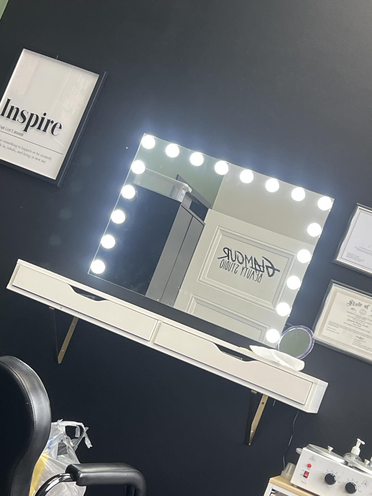Gvnkvn Vanity Mirror with Lights, 32 x 24 Tabletop Hollyhood Makeup Mirror, Hollywood Lighted Mirror with 18 Dimmable LED Bulbs,3 Colors Modes,Touch Control,Metal Frame, customer photo 2