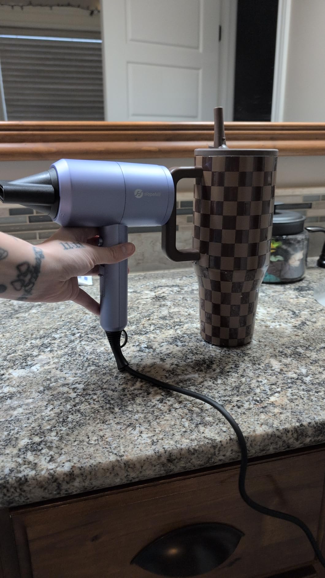 slopehill Professional Ionic Hair Dryer, Powerful 1800W Fast Drying Low Noise Blow Dryer with 2 Concentrator Nozzle 1 Diffuser Attachments for Home Salon Travel (Black) customer photo 1