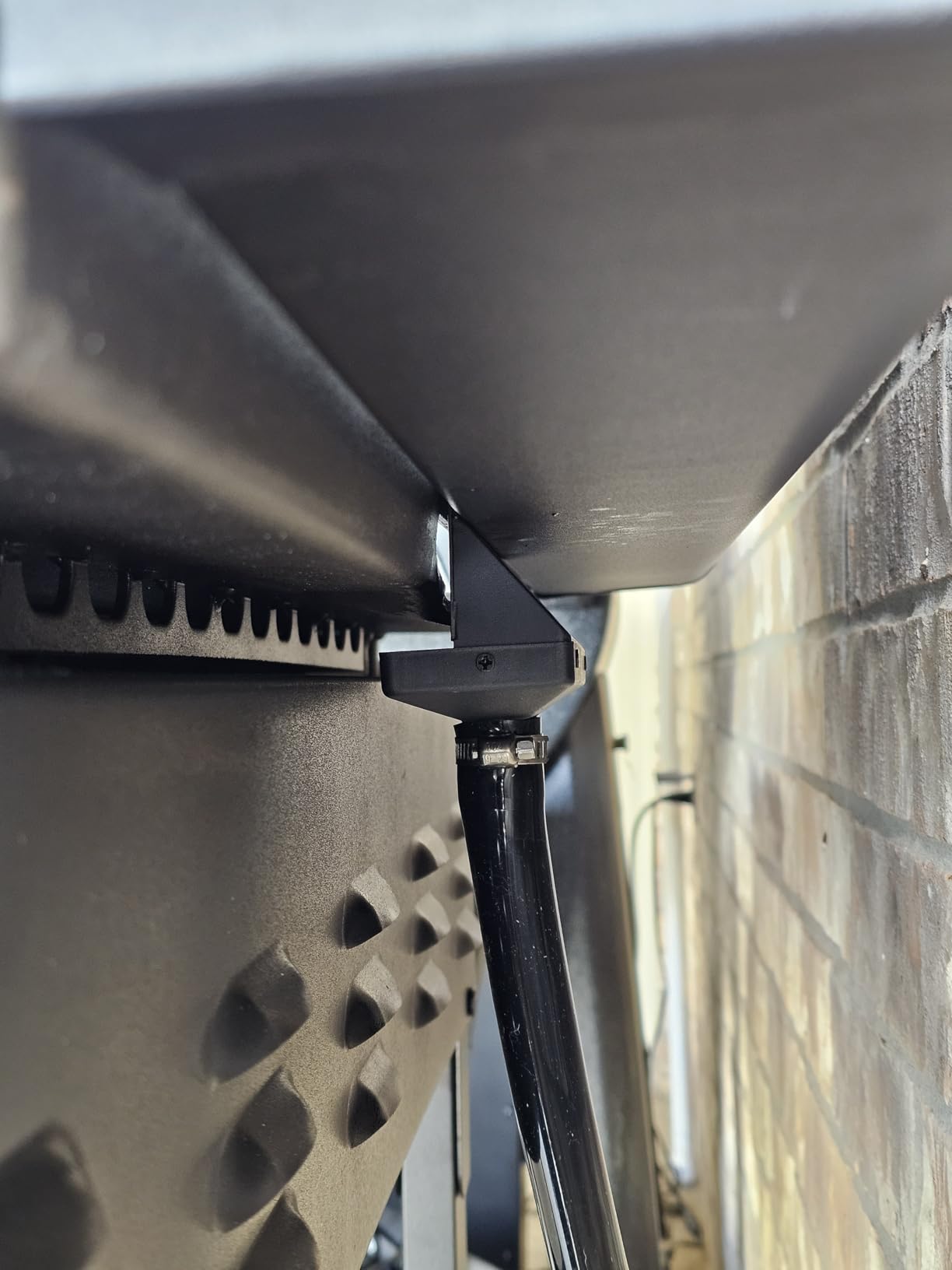 Rear Grease Drainage System for Blackstone Griddle 36