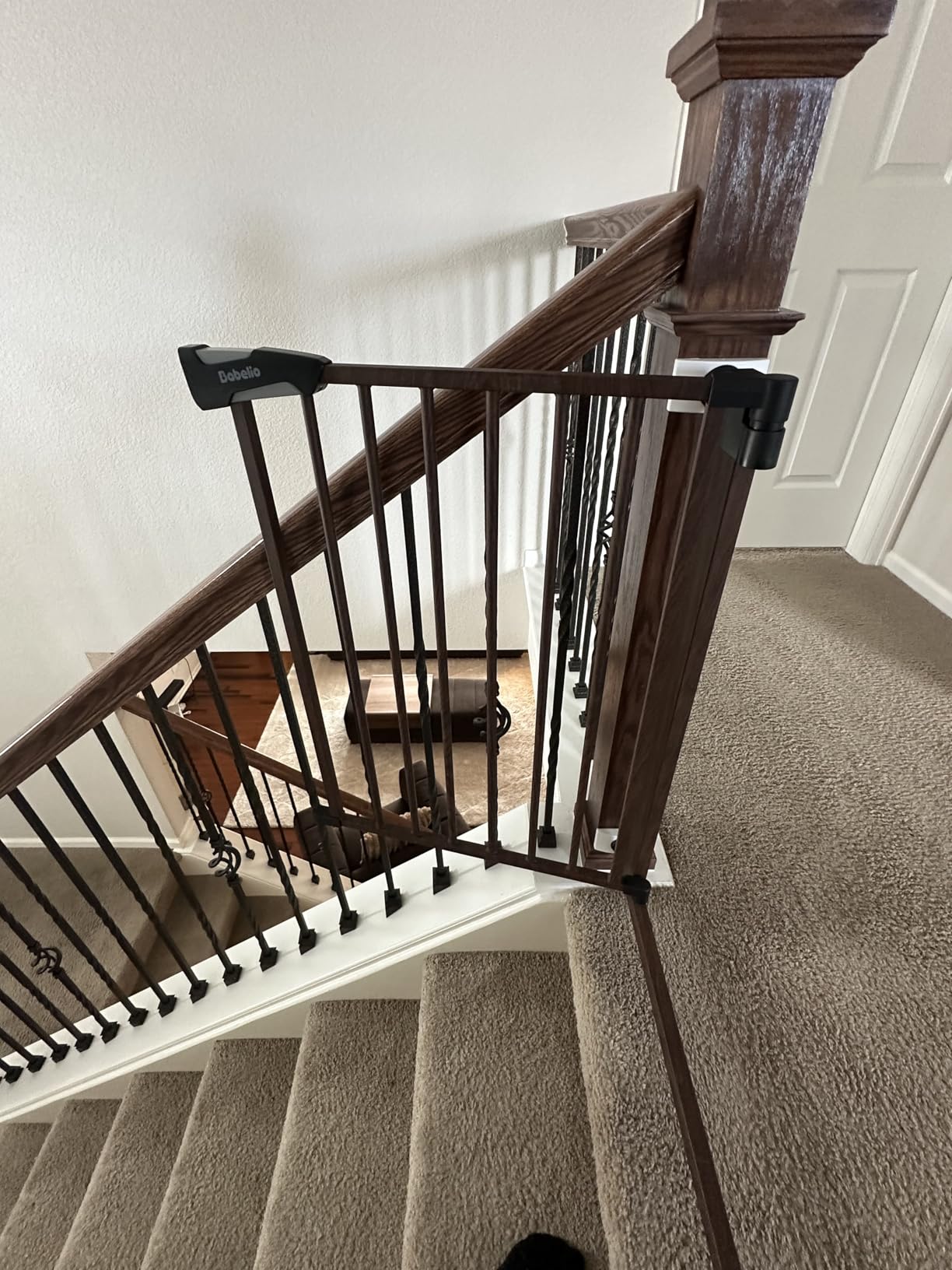 Babelio Baby Gate for Stairs No Drilling, 29-48 in PressGuard Dog Gate customer photo 2