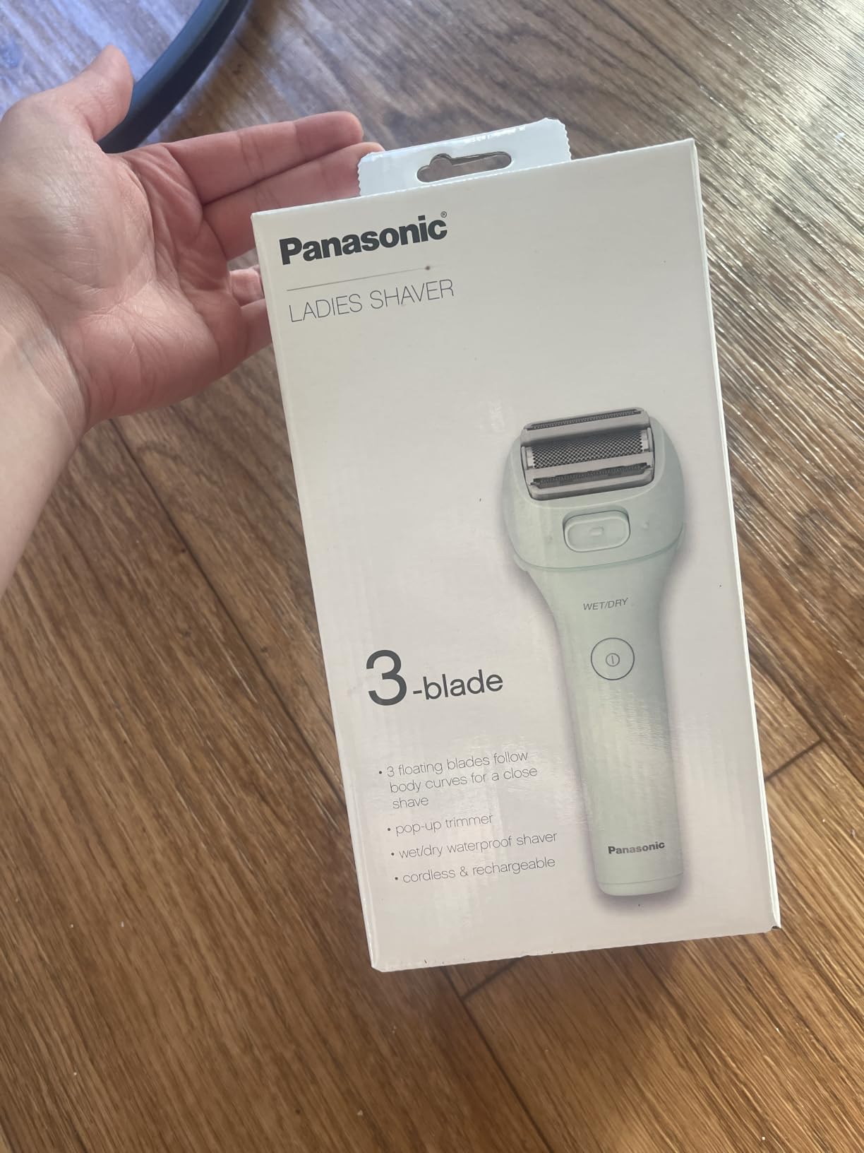 Panasonic Electric Bikini Trimmer, Waterproof Full-Body Cordless Electric Razors for Women Legs with Bikini Attachments, 3 Hypoallergenic Blades, for Travel, Shower, and Everyday Use - ES-AWL6AG customer photo 2