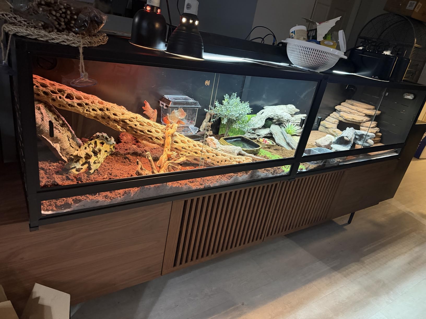 PVC Reptile Enclosure 80x16x16, 88 Gallon Modular Expandable Terrarium with Tempered Glass Front Opening Sliding Doors, Lockable Habitat for Bearded Dragon Gecko Lizard Snake, Black customer photo 1