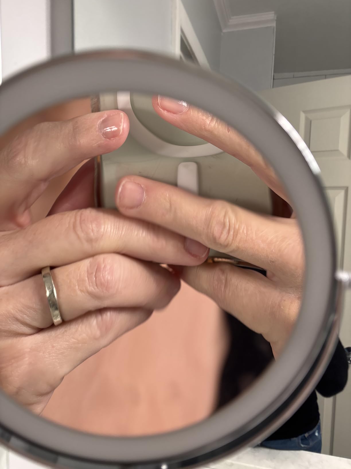 VFD 8'' 30X/1X Wall Mounted Lighted Magnifying Makeup Mirror with Lights customer photo 2