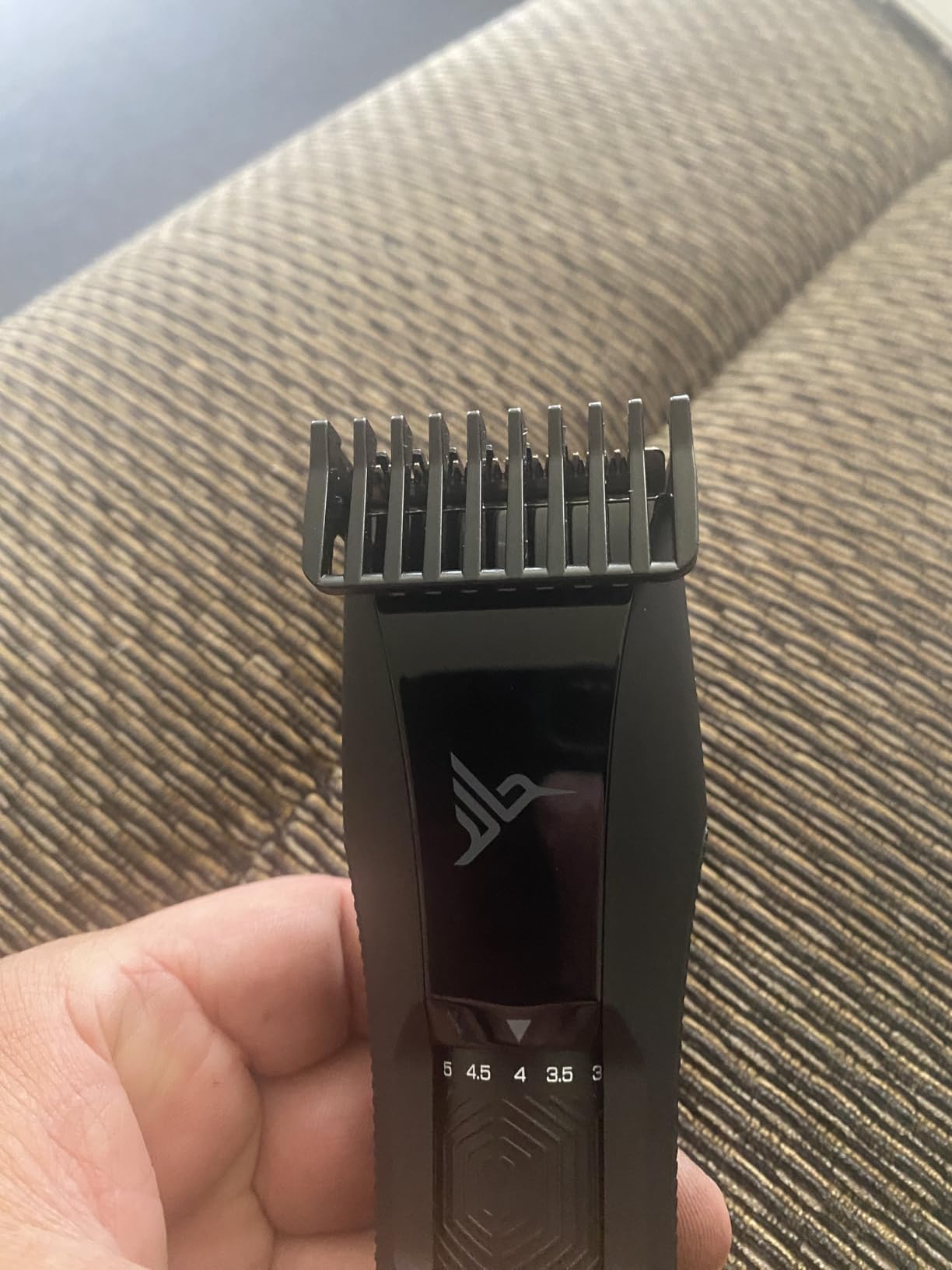HUMMINGBIRD MK14 BeardMaster – Premium Beard Trimmer for Men, Precision Dial, Adjustable 20 Length Settings, Stainless Steel T-Blade, Cordless USB-C Rechargeable, Waterproof, LED Display, Travel Case customer photo 2
