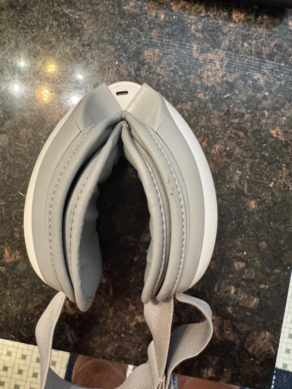 Eye Massager with Heat and Cooling, Heated Massage Eye Mask customer photo 2