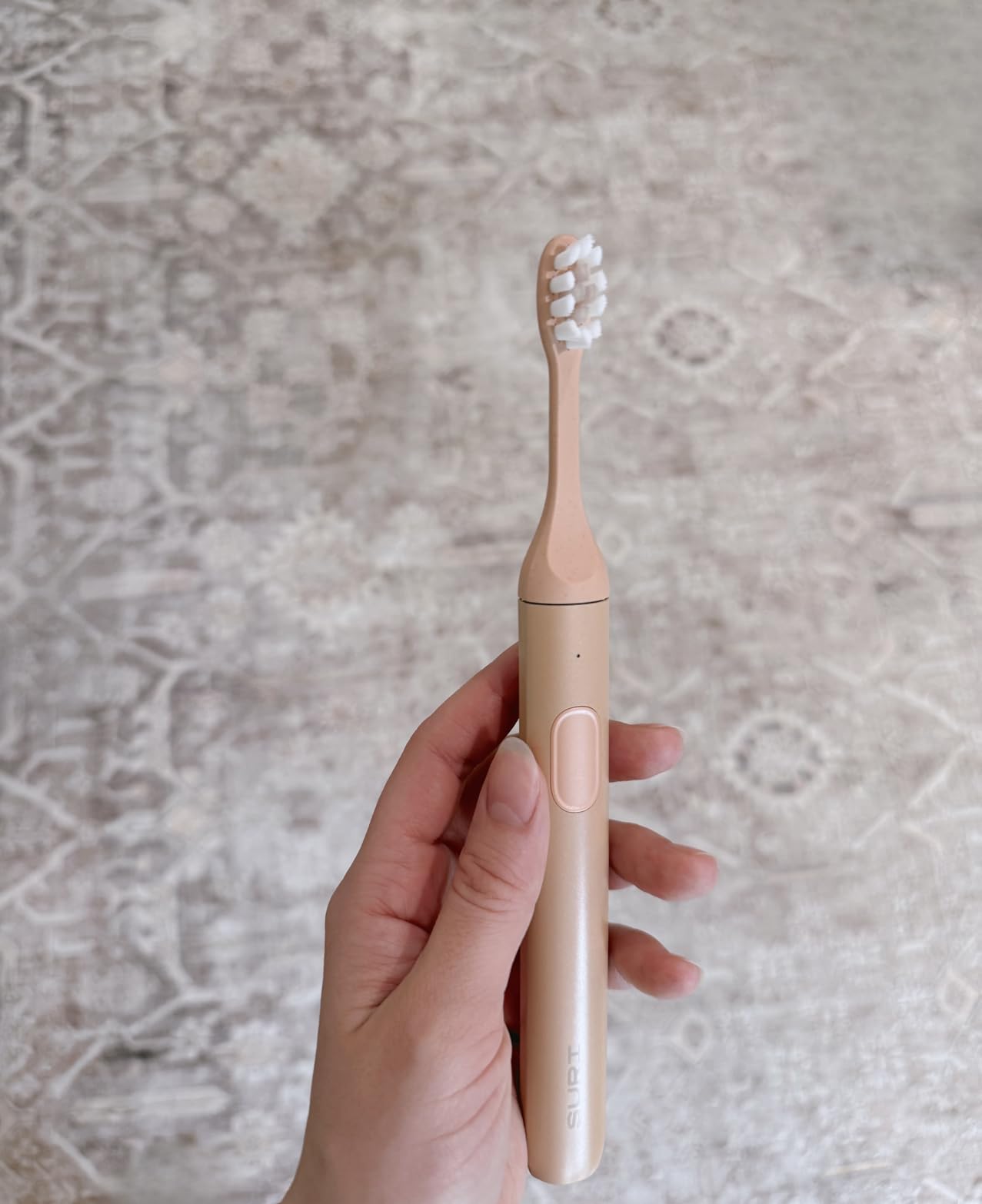SURI Pro Sonic Electric Toothbrush | Over 4+ Weeks Battery | Pressure Sensor | Aluminium Body | 2-Minute Timer | Plant-Based Head | Green customer photo 1