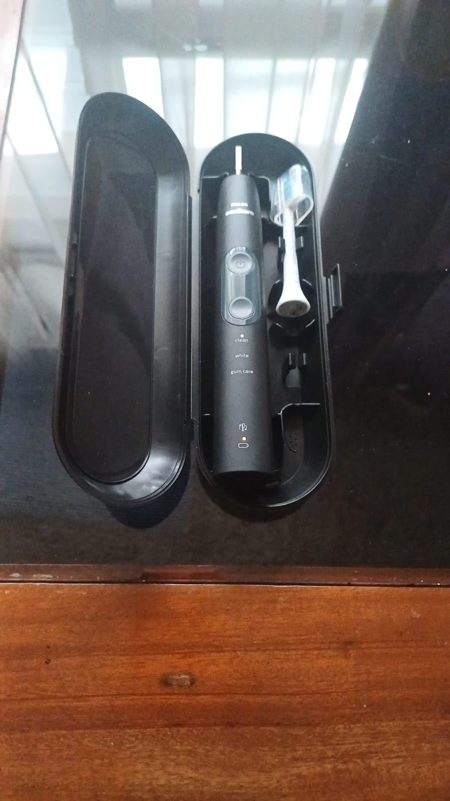 Philips Sonicare ProtectiveClean 5300 Electric Toothbrush & Flosser Bundle customer photo 2