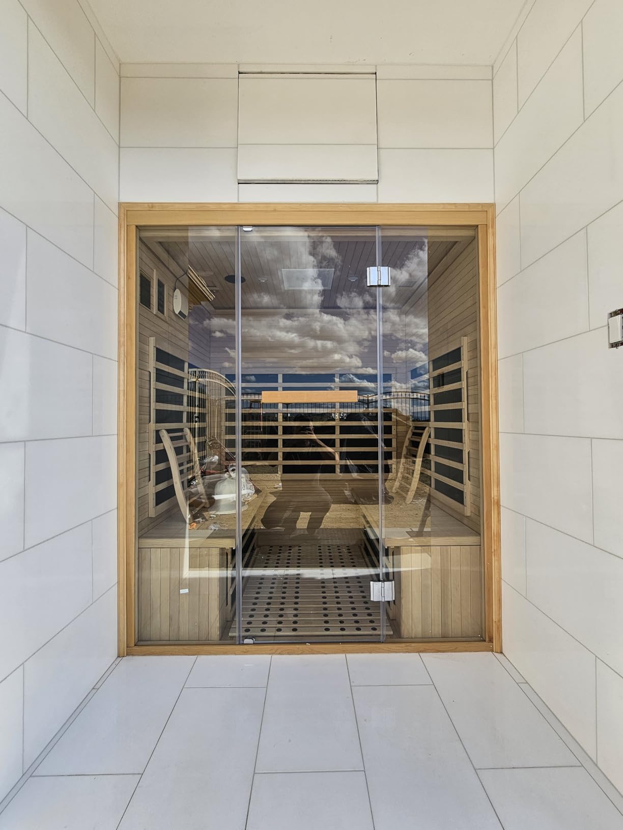 Albott 4 Person Outdoor Sauna, Asphalt Shingle Roof, Low EMF 2850W/240V/20A customer photo 2