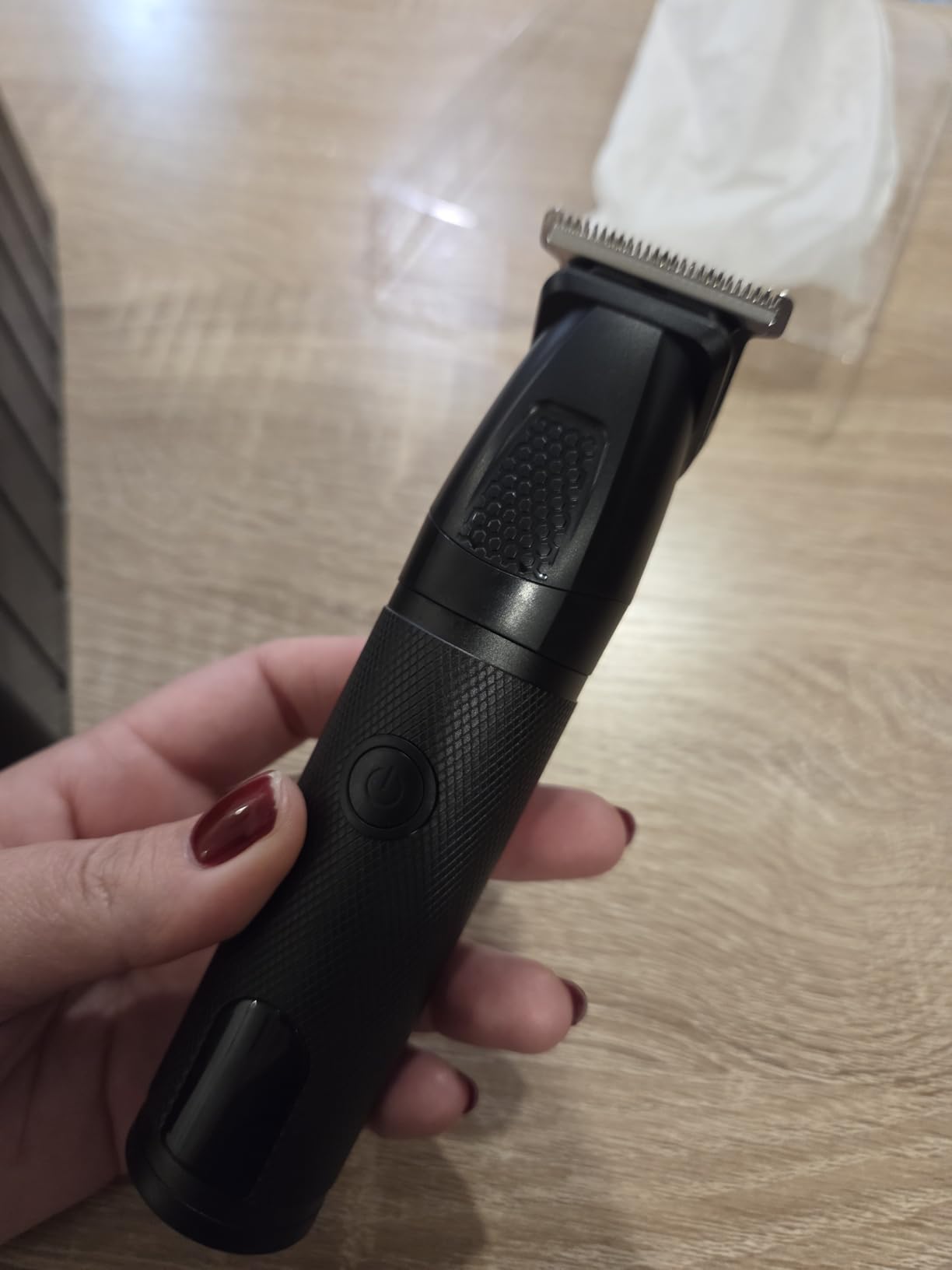 Bomxin Manscape Body & Beard Trimmer for Men,Waterproof,6 in 1 Grooming Kit customer photo 1