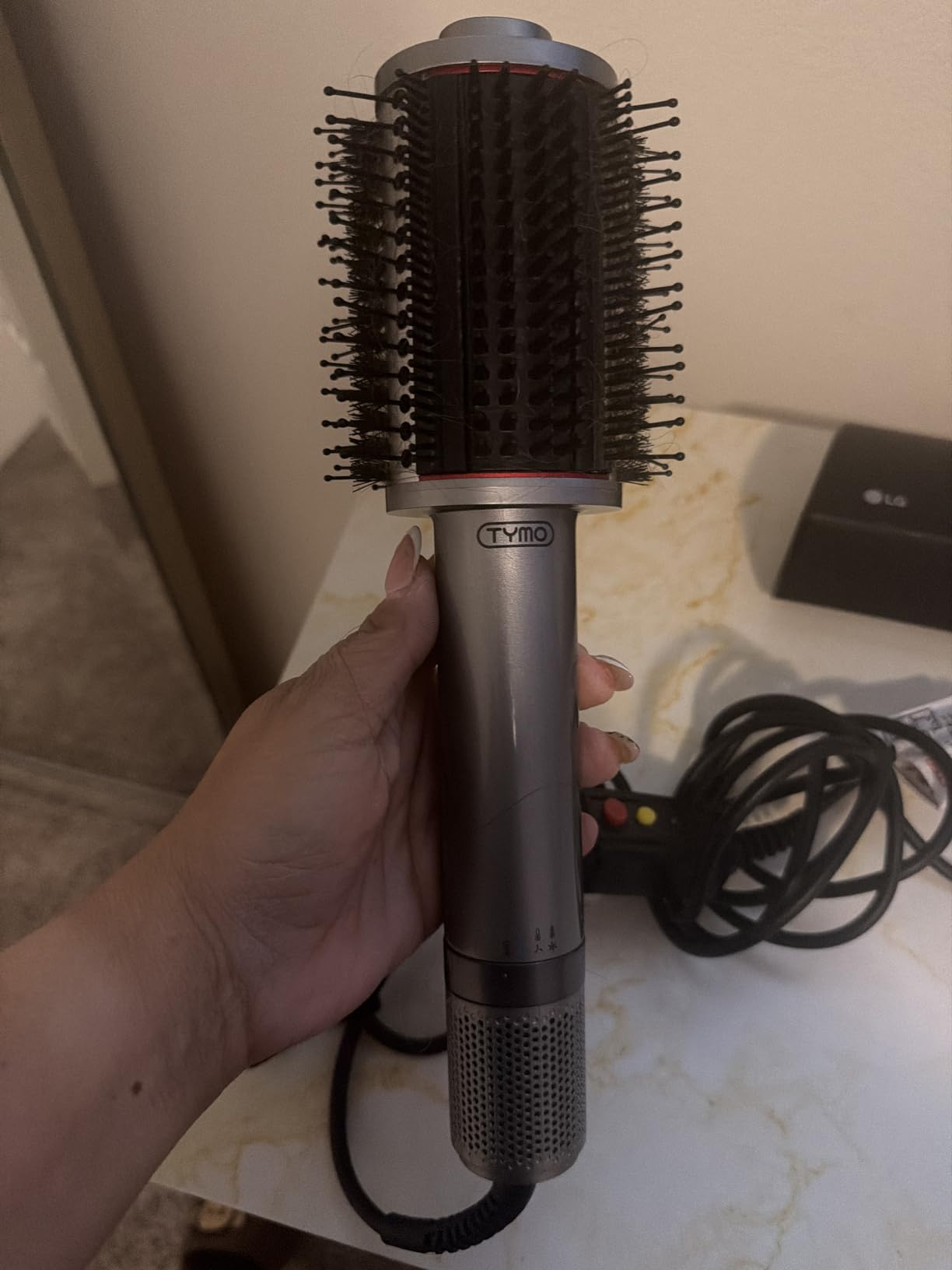 TYMO 4.0 Hair Blow Dryer Brush, Lightweight Ionic Blowout Hair Dryer Brush customer photo 1