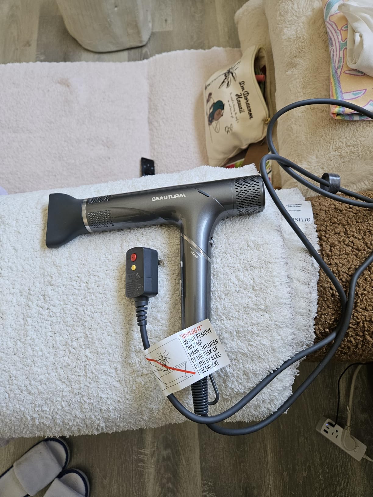 BEAUTURAL 1600W High-Speed Foldable Dual Voltage Travel Hair Dryer, Gray customer photo 2